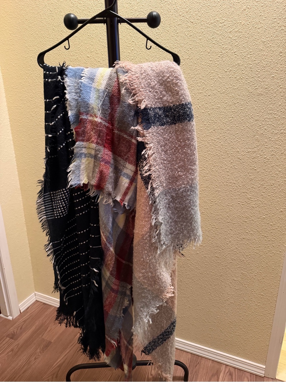 3 Cozy Mixed-Pattern Fringe blanket scarves - Pink, Black, Multicolor